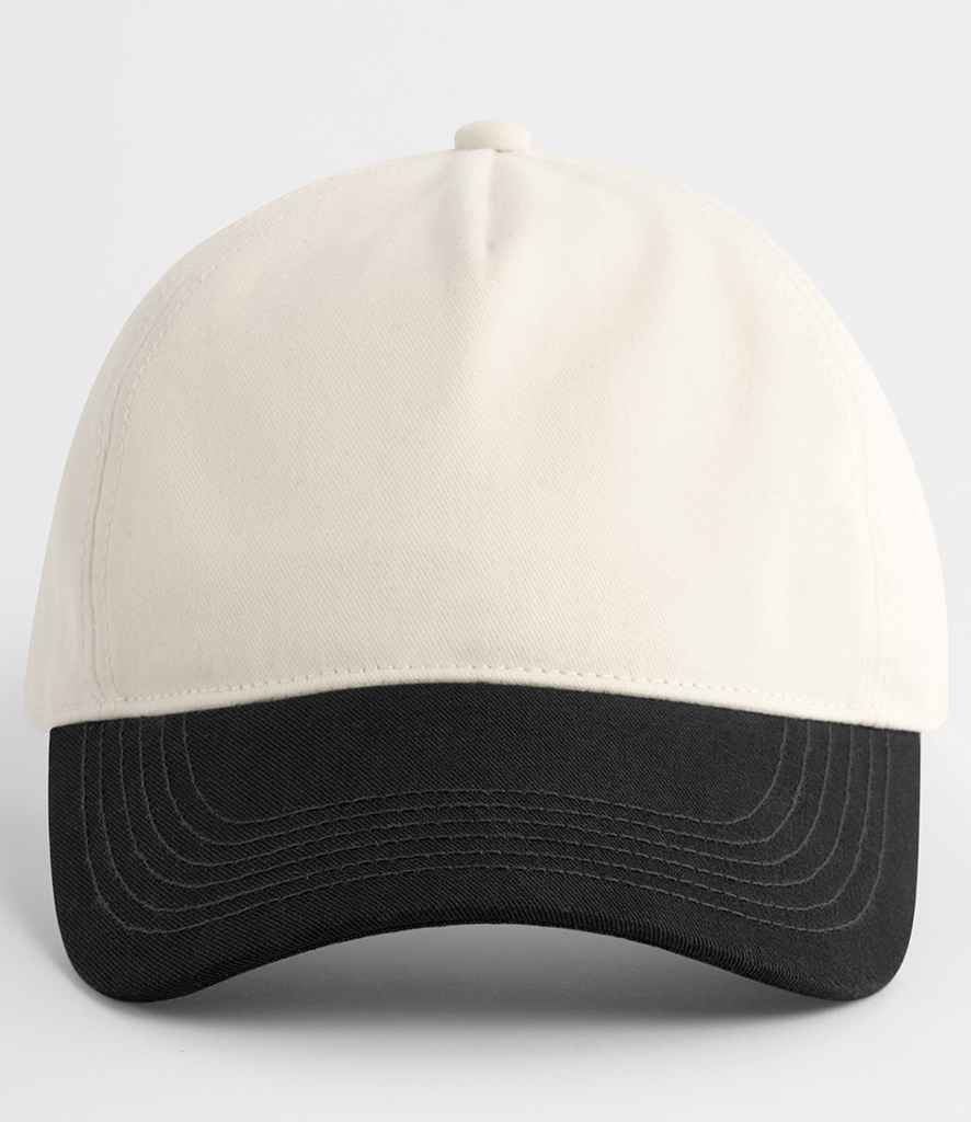 Beechfield Contrast Peak Leisure Cap | Natural/Black