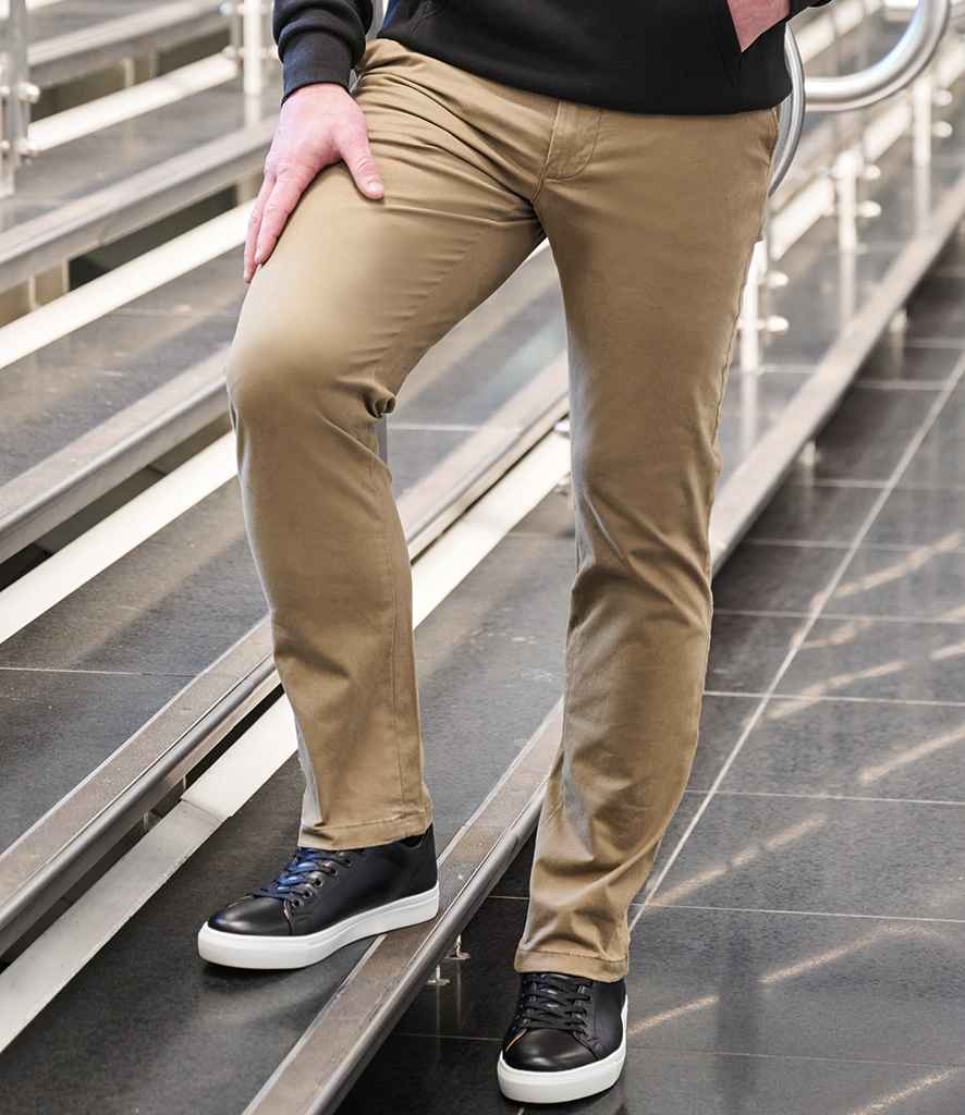 Brook Taverner Leo Slim Fit Chino Trousers | Tan